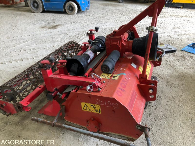 Enfouisseur de pierres DAIRON RD100NIV pour micro tracteur 22-35CV - Сельскохозяйственная техника: фото 3 Enfouisseur de pierres DAIRON RD100NIV pour micro tracteur 22-35CV - Сельскохозяйственная техника: фото 3