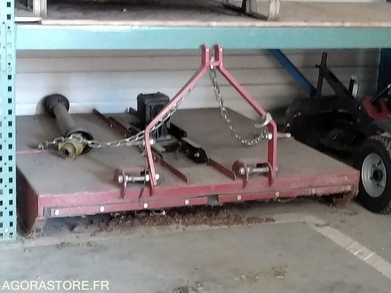 Gyrobroyeur - Сельскохозяйственная техника: фото 1 Gyrobroyeur - Сельскохозяйственная техника: фото 1