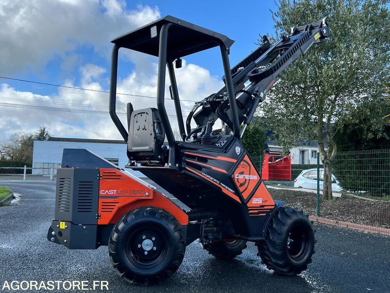 Новый Сельскохозяйственная техника Valet de ferme télescopique Genesis 25: фото 7