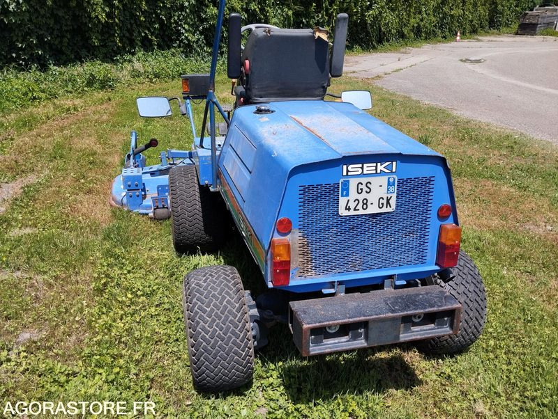 TONDEUSE AUTOPORTEE ISEKI SF303 - Газонокосилка: фото 3 TONDEUSE AUTOPORTEE ISEKI SF303 - Газонокосилка: фото 3