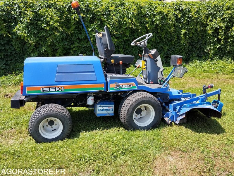 TONDEUSE AUTOPORTEE ISEKI SF303 - Газонокосилка: фото 1 TONDEUSE AUTOPORTEE ISEKI SF303 - Газонокосилка: фото 1