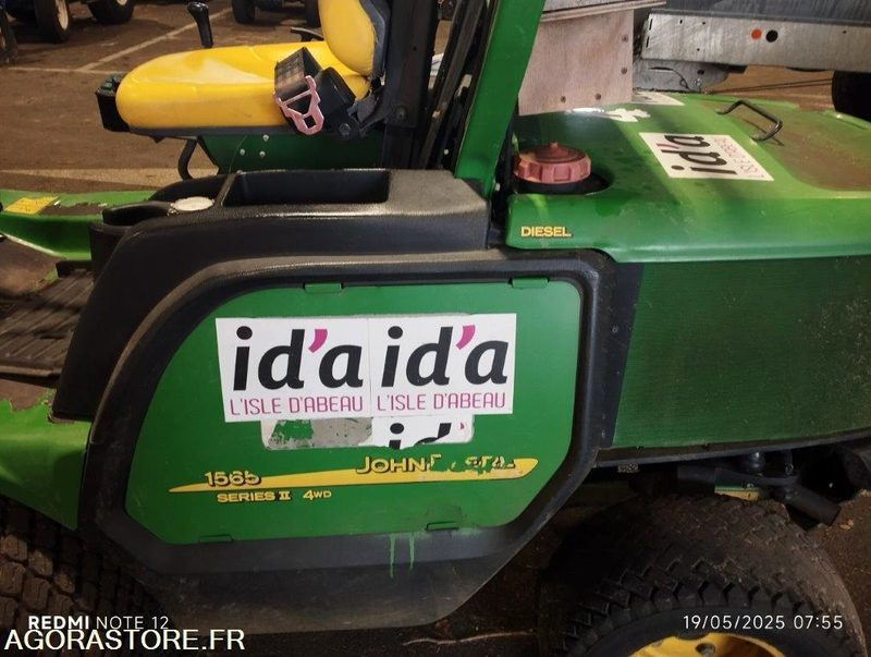 TONDEUSE JOHN DEERE 1565 - Газонокосилка: фото 5 TONDEUSE JOHN DEERE 1565 - Газонокосилка: фото 5
