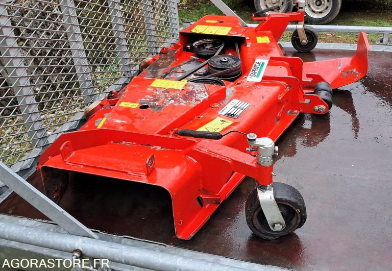 TRACTEUR TONDEUSE TYM T233 - Трактор: фото 2 TRACTEUR TONDEUSE TYM T233 - Трактор: фото 2