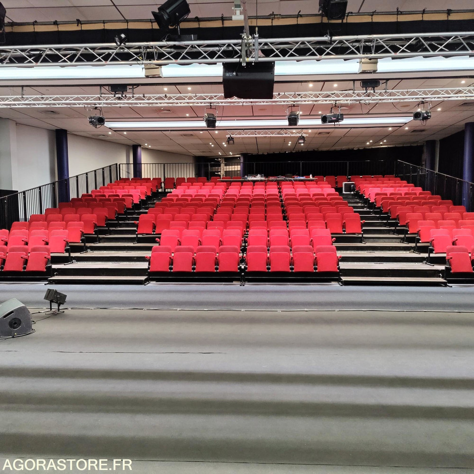 Tribune Samia Systema 2000 - 244 places (gradin salle de spectacle / théâtre) - Инструмент/ Оборудование: фото 2 Tribune Samia Systema 2000 - 244 places (gradin salle de spectacle / théâtre) - Инструмент/ Оборудование: фото 2