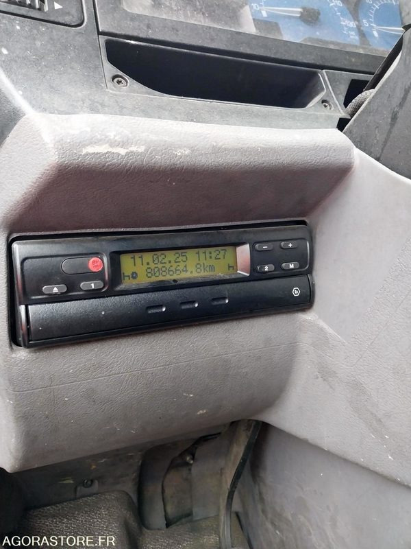 Тягач Tracteur RENAULT ADR pompe anneau liquide - 2003/ 808 664KM (ACCIDENTE): фото 7