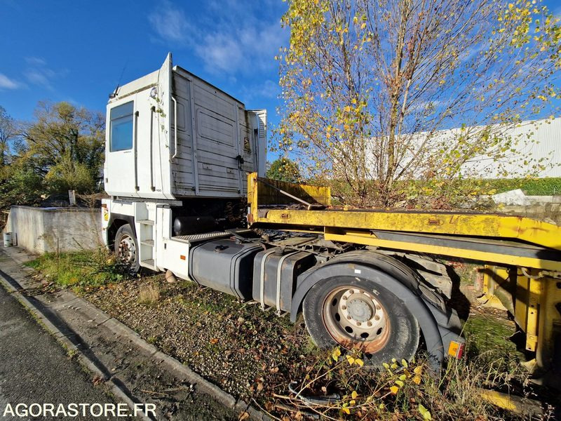 Tracteur Renault - 2004 - 339927 - DD612SG - Тягач: фото 4 Tracteur Renault - 2004 - 339927 - DD612SG - Тягач: фото 4
