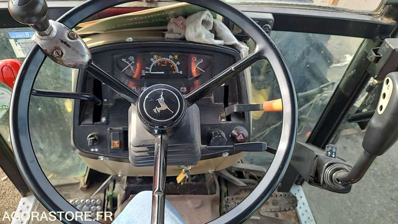 Tracteur avec chargeur - John Deere - 5550 JE - 2001 -9461ZP67 в лизинг Tracteur avec chargeur - John Deere - 5550 JE - 2001 -9461ZP67: фото 6