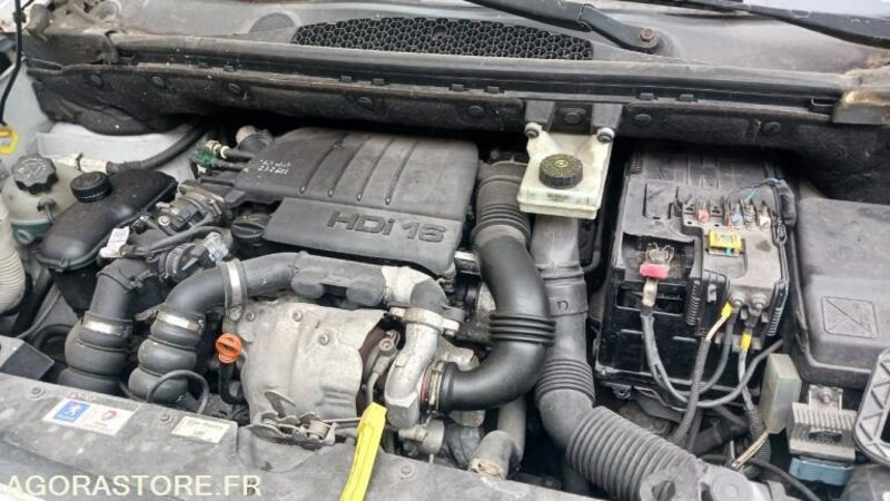 VEHICULE FRIGORIFIQUE PEUGEOT PARTNER AB519FR - Легковой фургон: фото 3 VEHICULE FRIGORIFIQUE PEUGEOT PARTNER AB519FR - Легковой фургон: фото 3