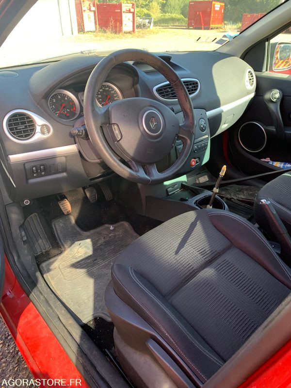 VL RENAULT CLIO3  AB102YS - Легковой автомобиль: фото 5 VL RENAULT CLIO3  AB102YS - Легковой автомобиль: фото 5