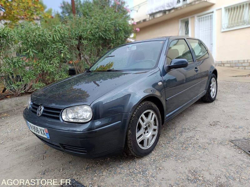 VOLKSWAGEN GOLF IV 2.0 115CH - 2000 - 265000KMS - Легковой автомобиль: фото 1 VOLKSWAGEN GOLF IV 2.0 115CH - 2000 - 265000KMS - Легковой автомобиль: фото 1