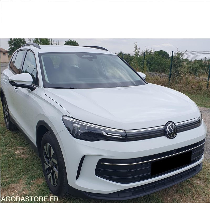 VOLKSWAGEN NOUVEAU TIGUAN 1.5 eTSI 150 cv EDITION DSG 2024 10.500 kms - Легковой автомобиль: фото 1 VOLKSWAGEN NOUVEAU TIGUAN 1.5 eTSI 150 cv EDITION DSG 2024 10.500 kms - Легковой автомобиль: фото 1