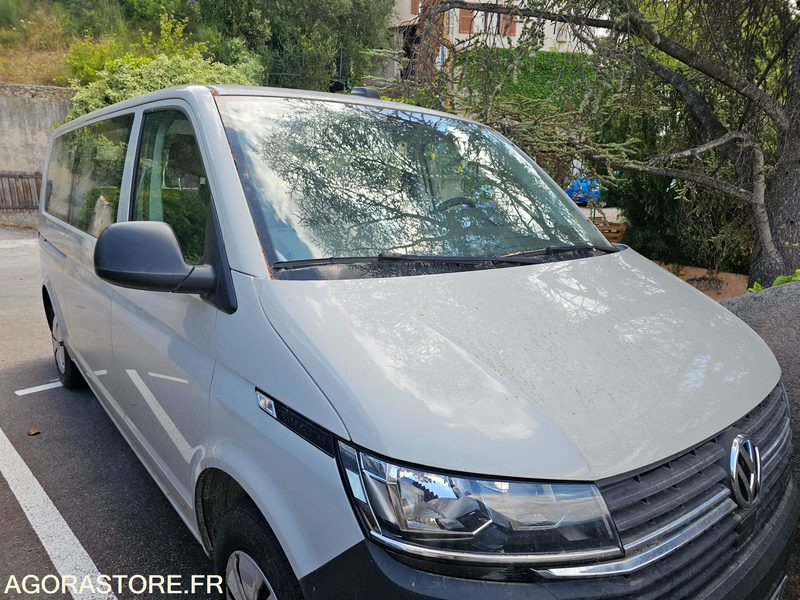 VOLKSWAGEN Transporter 9 Places - 2024 - 4000 KM - Микроавтобус, Пассажирский фургон: фото 1 VOLKSWAGEN Transporter 9 Places - 2024 - 4000 KM - Микроавтобус, Пассажирский фургон: фото 1