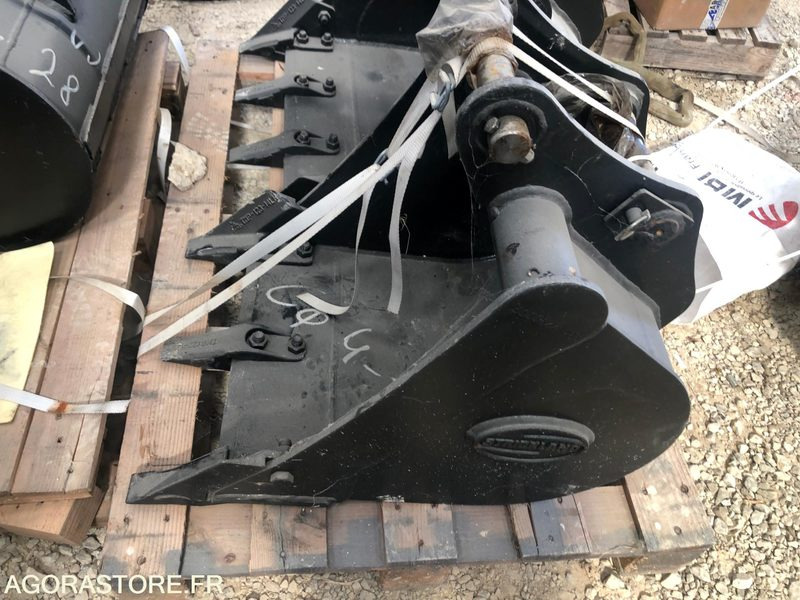 Godet 450mm axes 35mm GEITH QC35 - Запчасти для Строительной техники: фото 1 Godet 450mm axes 35mm GEITH QC35 - Запчасти для Строительной техники: фото 1