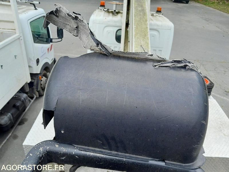 Грузовик с подъемником camion Nacelle nissan cabstar moins de 3.5 t nacelle time france: фото 6