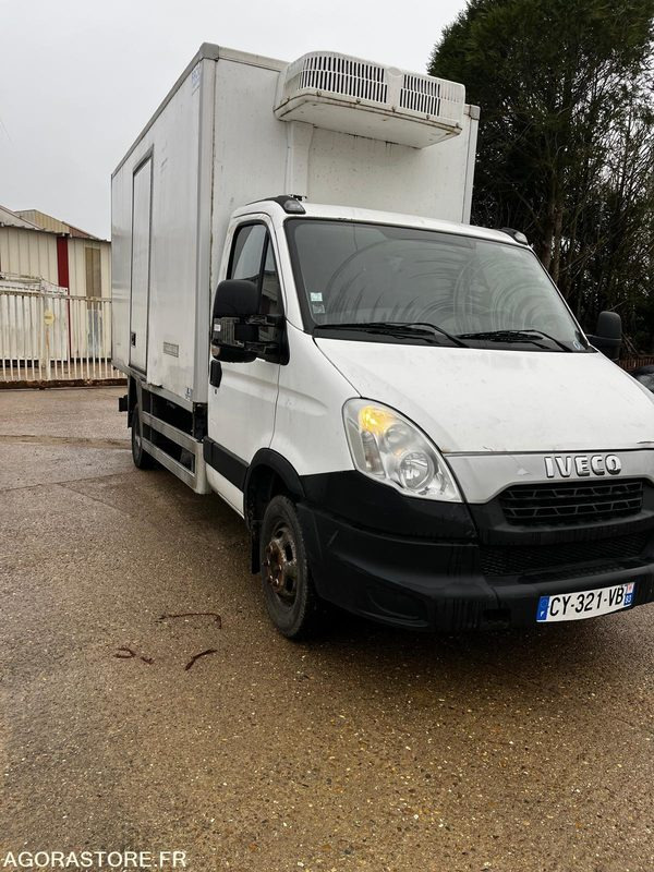 Iveco 35c13 frigorifique 185000km 2013 - Фургон-рефрижератор: фото 2 Iveco 35c13 frigorifique 185000km 2013 - Фургон-рефрижератор: фото 2