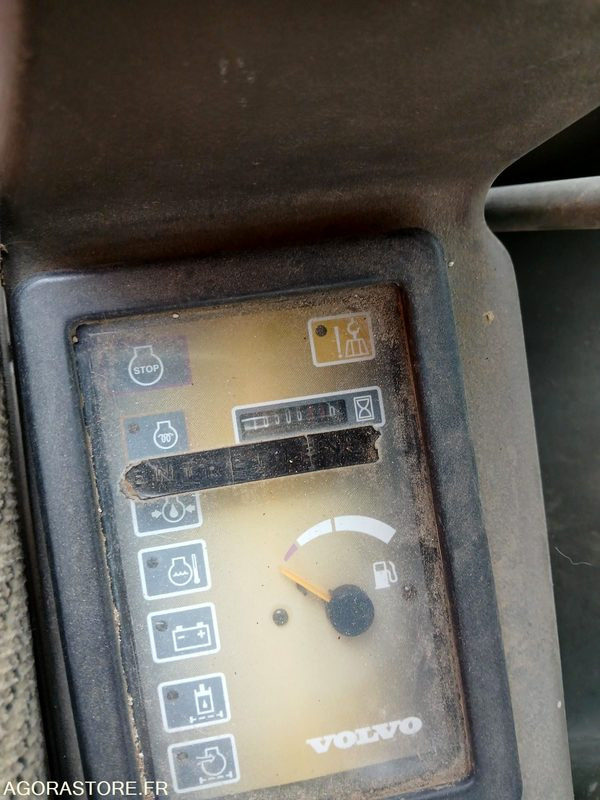 Mini pelle volvo ec25 - Мини-экскаватор: фото 4 Mini pelle volvo ec25 - Мини-экскаватор: фото 4