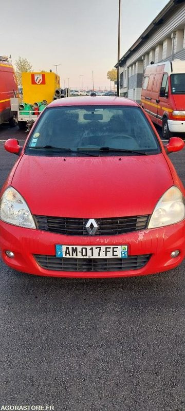 Renault clio 1.5 dci (roulante) - Легковой автомобиль: фото 2 Renault clio 1.5 dci (roulante) - Легковой автомобиль: фото 2