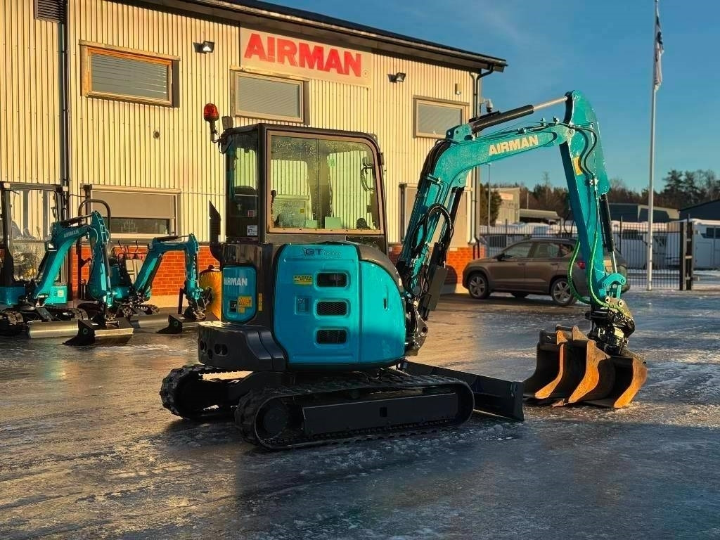 Airman AX 38 U-6 A - Мини-экскаватор: фото 3 Airman AX 38 U-6 A - Мини-экскаватор: фото 3