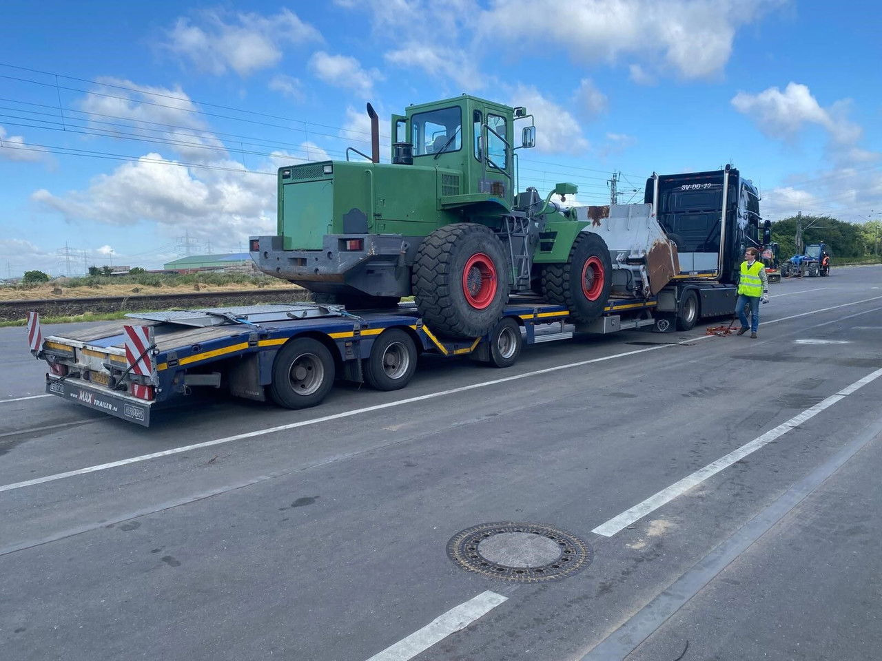 Daewoo MG300 - Колёсный погрузчик: фото 5 Daewoo MG300 - Колёсный погрузчик: фото 5