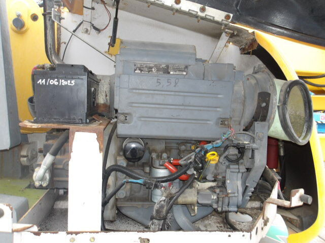 Коленчатый подъемник Haulotte HA16SPX 4WD: фото 12 Коленчатый подъемник Haulotte HA16SPX 4WD: фото 12