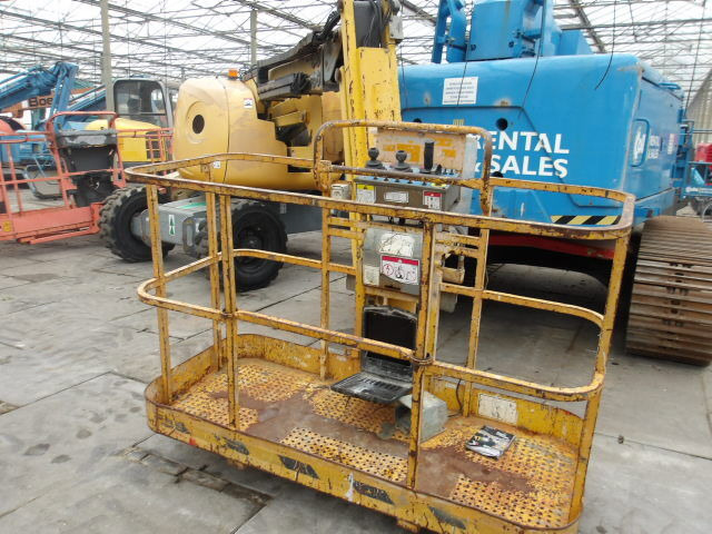 Коленчатый подъемник Haulotte HA16SPX 4WD: фото 18 Коленчатый подъемник Haulotte HA16SPX 4WD: фото 18