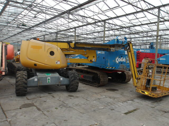 Коленчатый подъемник Haulotte HA16SPX 4WD: фото 17 Коленчатый подъемник Haulotte HA16SPX 4WD: фото 17