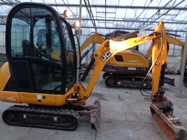 JCB 8018 - Мини-экскаватор: фото 5 JCB 8018 - Мини-экскаватор: фото 5