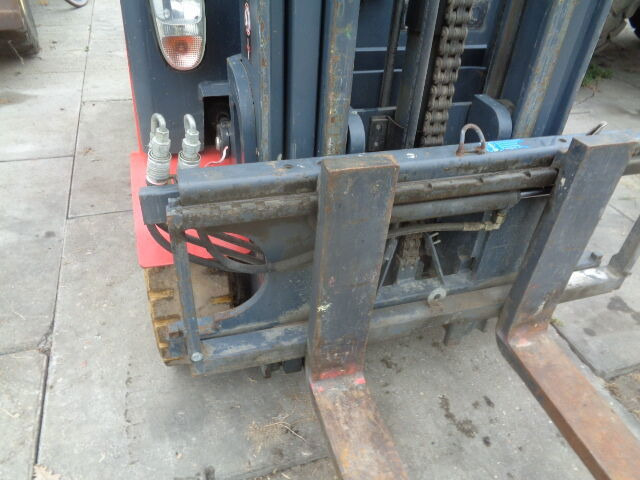 Jungheinrich EFG425 - Вилочный погрузчик: фото 4 Jungheinrich EFG425 - Вилочный погрузчик: фото 4