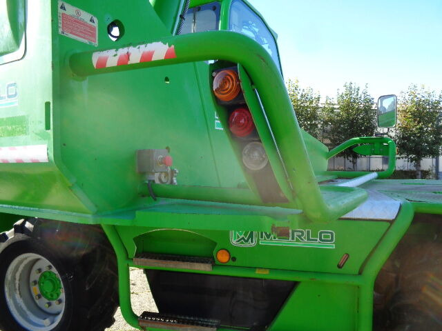 Телескопический погрузчик Merlo Roto 38.16: фото 8