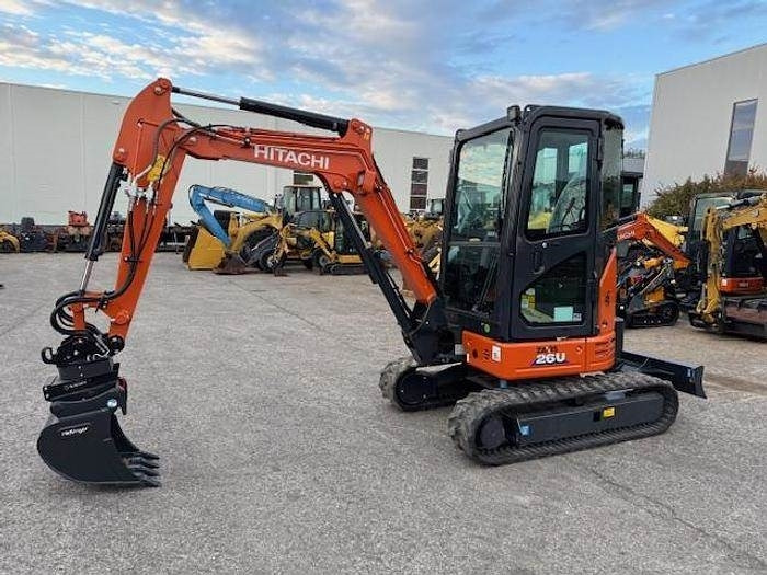 Hitachi ZX26 U-6 - Мини-экскаватор: фото 1 Hitachi ZX26 U-6 - Мини-экскаватор: фото 1