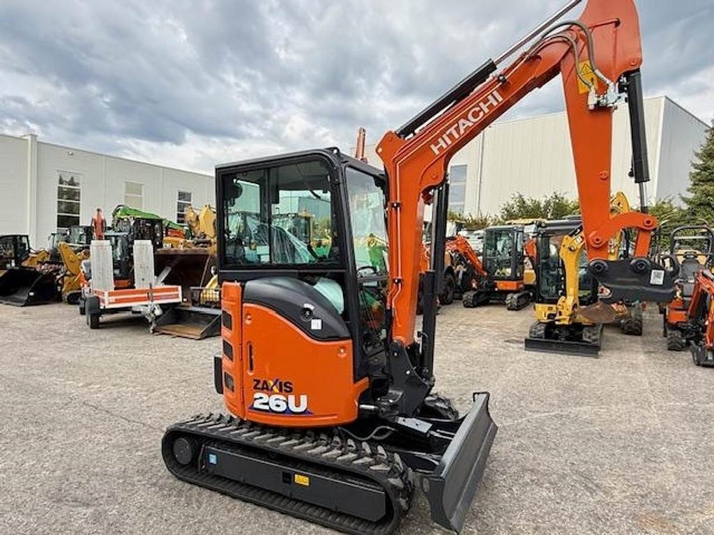 Hitachi ZX26 U-6 - Мини-экскаватор: фото 3 Hitachi ZX26 U-6 - Мини-экскаватор: фото 3