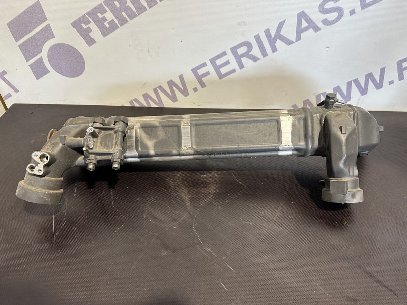 DAF EGR cooler - Масляный радиатор для Грузовиков: фото 2 DAF EGR cooler - Масляный радиатор для Грузовиков: фото 2