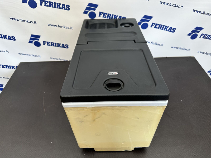 DAF XF105 / XF106 - Кабина и интерьер для Грузовиков: фото 2 DAF XF105 / XF106 - Кабина и интерьер для Грузовиков: фото 2