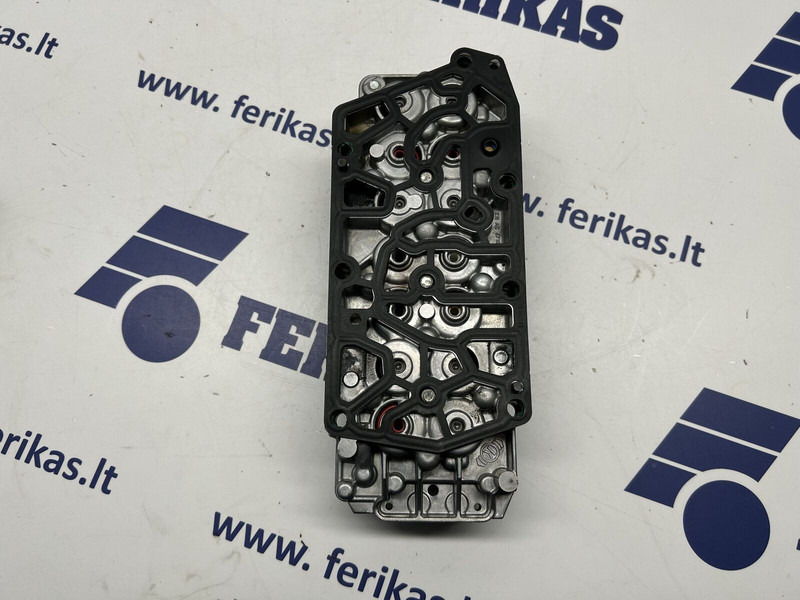 DAF gearbox valve - Двигатель и запчасти для Грузовиков: фото 2 DAF gearbox valve - Двигатель и запчасти для Грузовиков: фото 2