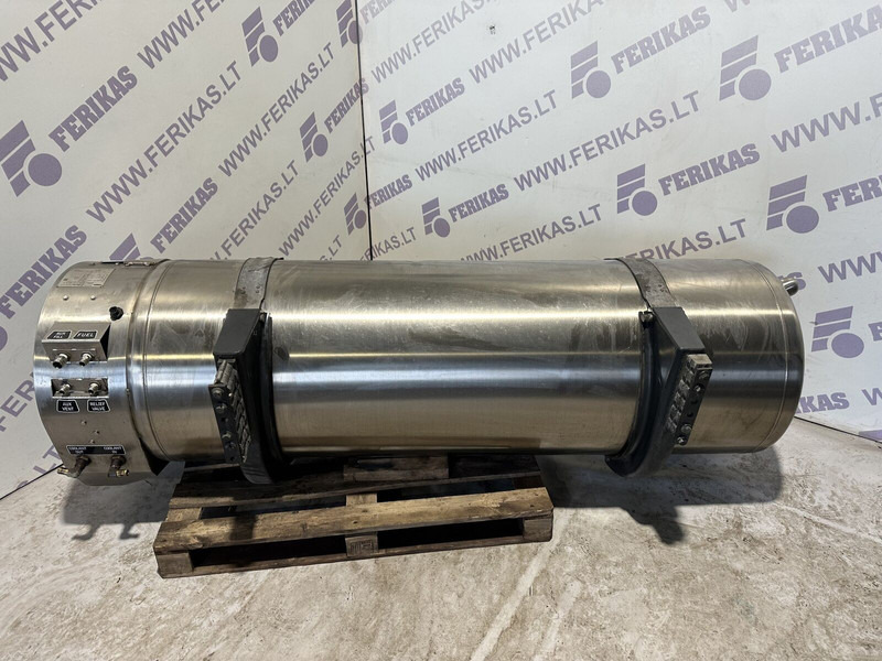 Iveco LNG gas tank - Топливный бак для Грузовиков: фото 4 Iveco LNG gas tank - Топливный бак для Грузовиков: фото 4