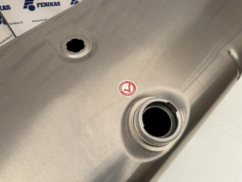 Iveco New aluminum fuel tank 500L - Топливный бак для Грузовиков: фото 4 Iveco New aluminum fuel tank 500L - Топливный бак для Грузовиков: фото 4