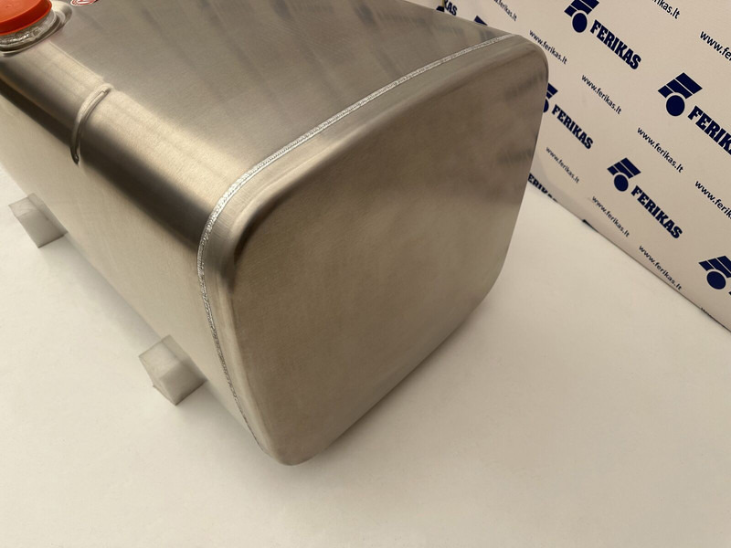 Iveco New aluminum fuel tank 500L - Топливный бак для Грузовиков: фото 2 Iveco New aluminum fuel tank 500L - Топливный бак для Грузовиков: фото 2