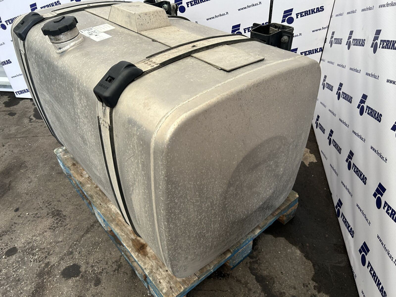 MAN complete fuel tank with brackets - Топливный бак для Грузовиков: фото 3 MAN complete fuel tank with brackets - Топливный бак для Грузовиков: фото 3