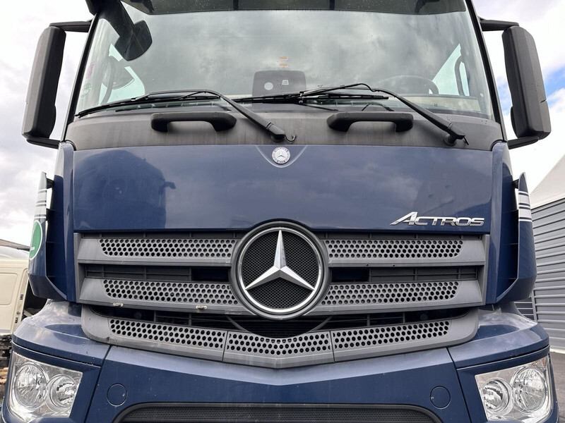 Mercedes-Benz Actros 1843 LS - Капот для Грузовиков: фото 1 Mercedes-Benz Actros 1843 LS - Капот для Грузовиков: фото 1