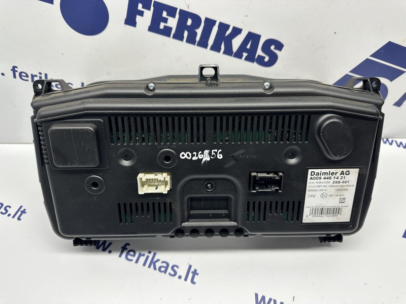 Mercedes-Benz Actros - Приборная панель для Грузовиков: фото 2 Mercedes-Benz Actros - Приборная панель для Грузовиков: фото 2