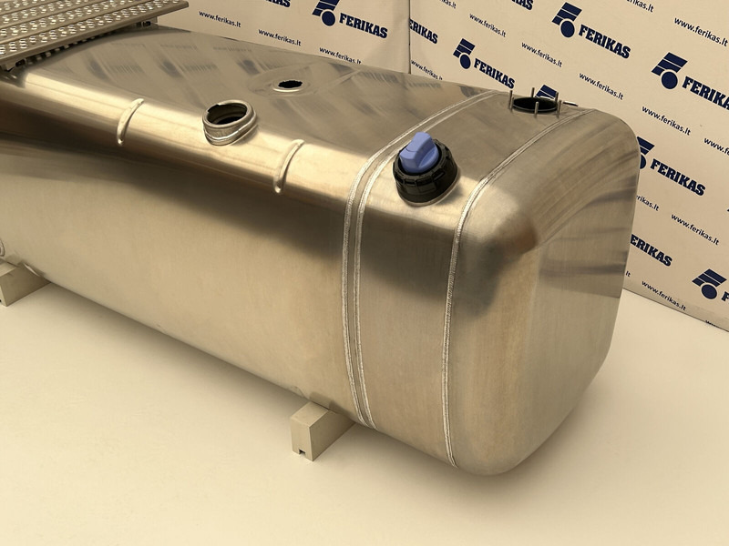 Mercedes-Benz Fuel tank 720L + 75L AdBlue - Топливный бак для Грузовиков: фото 3 Mercedes-Benz Fuel tank 720L + 75L AdBlue - Топливный бак для Грузовиков: фото 3