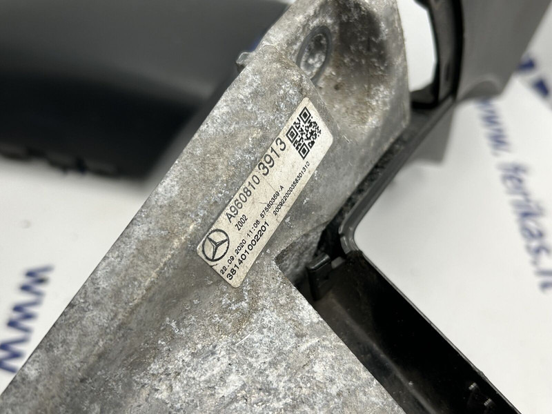 Mercedes-Benz MP5 rear view camera, mirror - Зеркало заднего вида для Грузовиков: фото 5 Mercedes-Benz MP5 rear view camera, mirror - Зеркало заднего вида для Грузовиков: фото 5