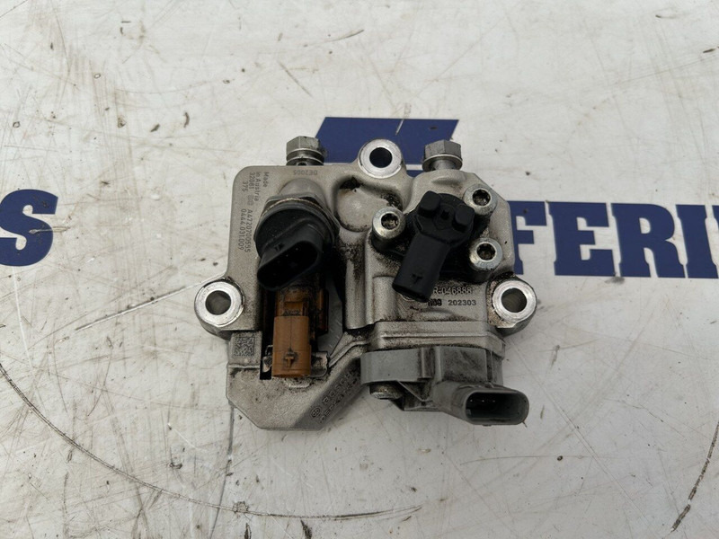 Mercedes-Benz fuel doser - Топливный насос для Грузовиков: фото 1 Mercedes-Benz fuel doser - Топливный насос для Грузовиков: фото 1