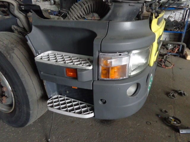 Scania Full complete lower bumper with brackets - Бампер для Грузовиков: фото 5 Scania Full complete lower bumper with brackets - Бампер для Грузовиков: фото 5