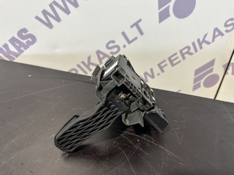 Scania - Педаль для Грузовиков: фото 2 Scania - Педаль для Грузовиков: фото 2