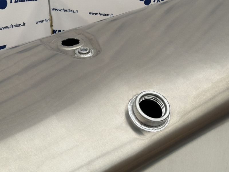 Scania New aluminum fuel tank 615L - Топливный бак для Грузовиков: фото 4 Scania New aluminum fuel tank 615L - Топливный бак для Грузовиков: фото 4