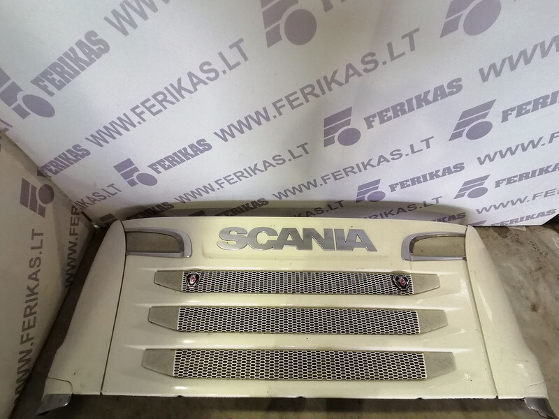 Scania upper front grill panel - Решётка радиатора для Грузовиков: фото 1 Scania upper front grill panel - Решётка радиатора для Грузовиков: фото 1