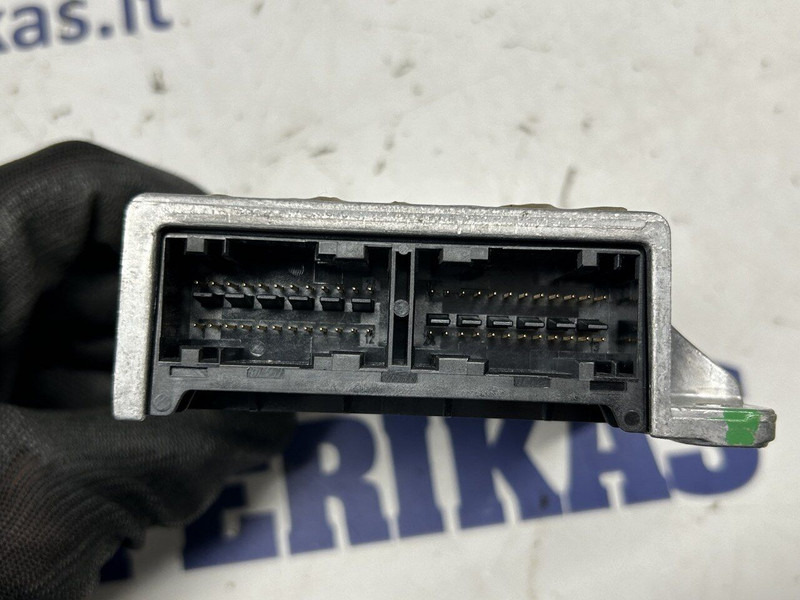 Volvo FH - Блок управления для Грузовиков: фото 3 Volvo FH - Блок управления для Грузовиков: фото 3