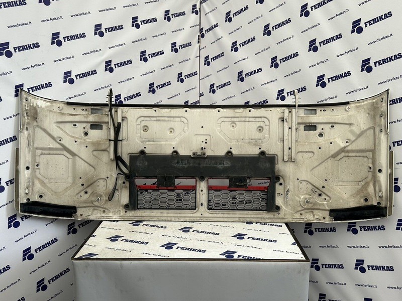 Volvo front panel - Капот для Грузовиков: фото 2 Volvo front panel - Капот для Грузовиков: фото 2