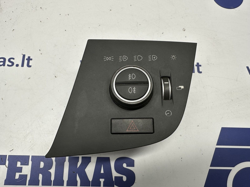 Volvo lights control panel - Приборная панель для Грузовиков: фото 1 Volvo lights control panel - Приборная панель для Грузовиков: фото 1